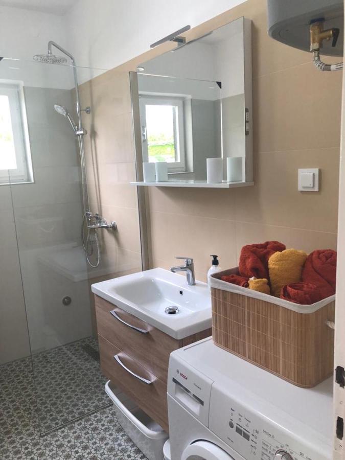 Apartman Kora 니바이스 외부 사진