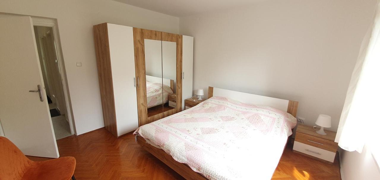 Apartman Kora 니바이스 외부 사진