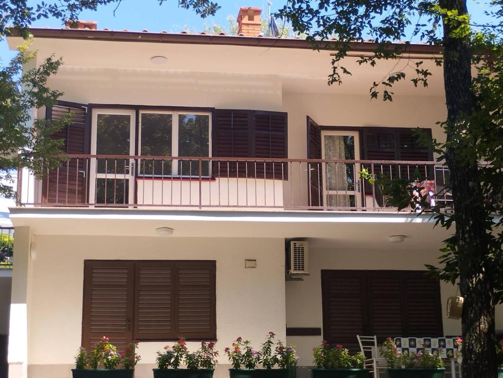 Apartman Kora 니바이스 외부 사진